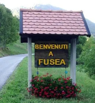 Petite Pour Jeunes Voyageurs Fusea